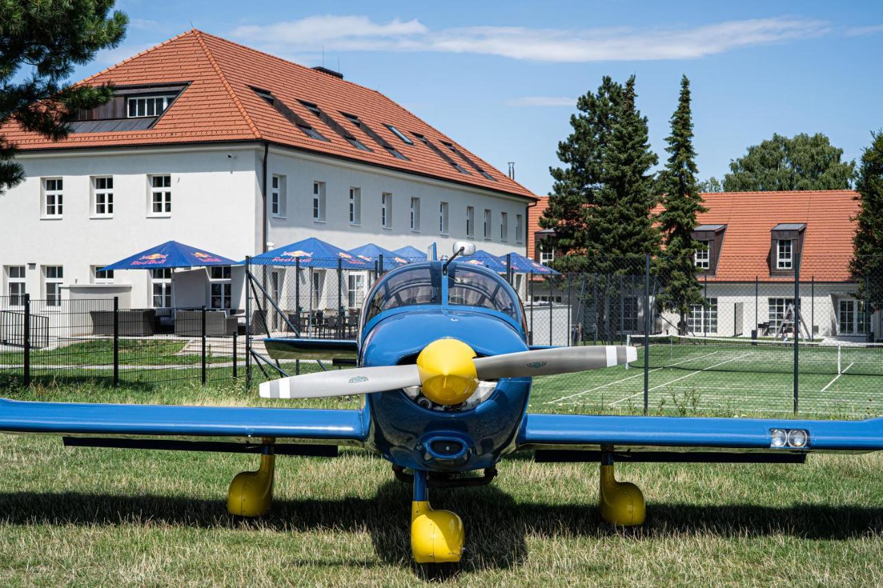 Hotel Spitzerberg By B-Smart Hundsheim Kültér fotó
